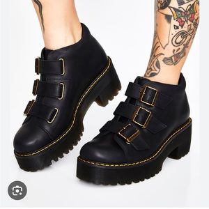 Doc Martens Coppola Wyoming leather heeled ankle boots bootie - size 6.
